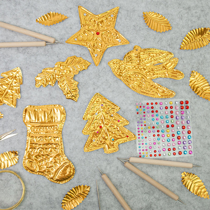 Art Craft With Paper - DIY Gold Foil Art Relief Christmas